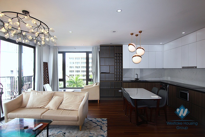Beautiful and bright apartment for rent in the heart of Tay Ho district, Ha Noi